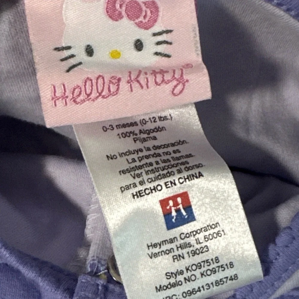NWT Vtg Sanrio Hello Kitty 0-3 mo Baby Clothes Floral Footie Pajamas Girls Japan